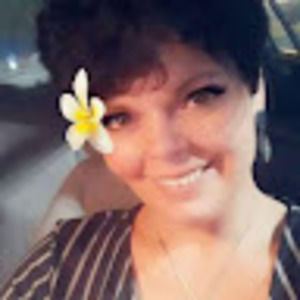 Meet your Posher, Christy